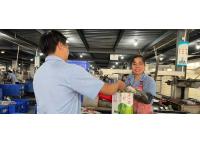 【情暖中秋?与爱同行】鑫统仕心系员工送温暖