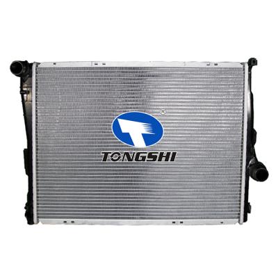 适用于宝马 E46 316 i 98- MT散热器??