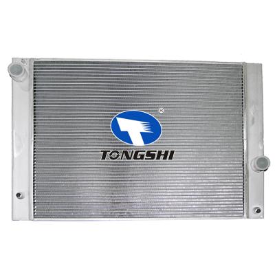 适用于宝马 E66/E60 A/M MT散热器 OEM: 17117553666/914