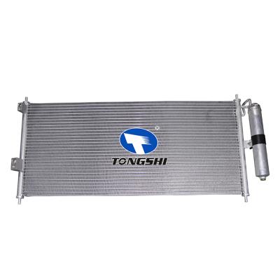 适用于尼桑阳光/ALMERA(N16) 1.5 I 16V 00-冷凝器 OEM : 92100-BM407/BN307