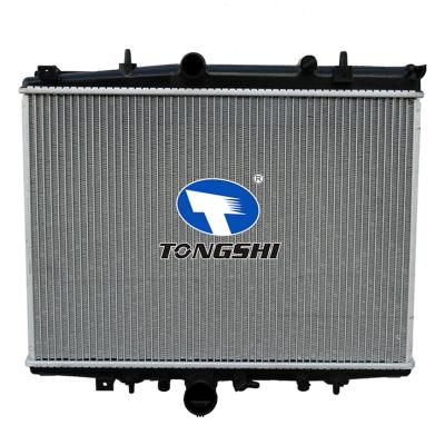 适用于雪铁龙?C5/406/607 2.0HDI 00- MT散热器