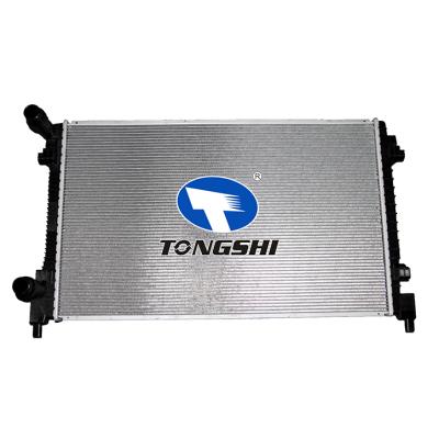 适用于大众高尔夫 VII 1.6 TDI 14- MT散热器 OEM:5Q0121251T