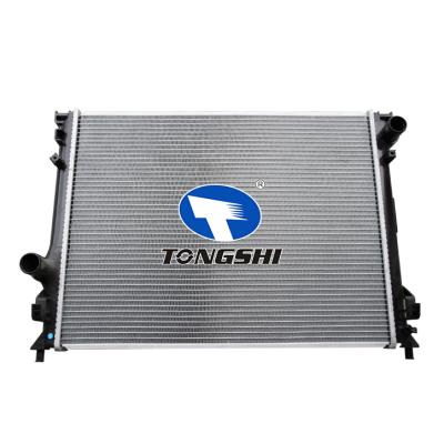 适用于  Chrysler 300 2.7L V6/3.5L V6 05-10 300 5.7L V8/ 6.1L V8 05-08 MT  散热器