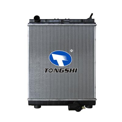 适用于三菱中华坚达?3.5L?FUSO?五期散热器