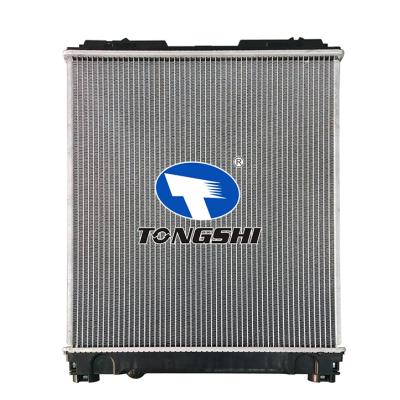 适用于三菱卡特坚达?4.7D?欧五散热器