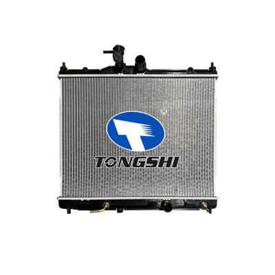 适用于NV200 EVALIA 1.6 16V 10- AT散热器