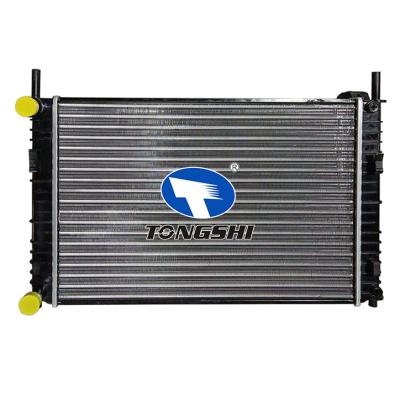 适用于 ?福特?FORD FIESTA V  散热器