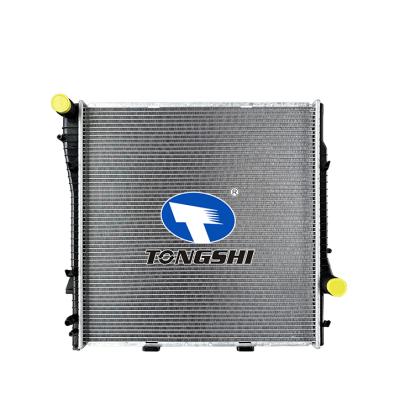 适用于宝马X5 E53 4.4i 00-03 MT 散热器?