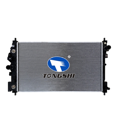 适用于GM?DODGE?CADILLAC XTS 3.6L V6 13-14 AT  散热器