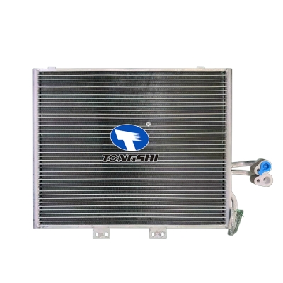 适用于??Jeep?牧马人?00-06?冷凝器