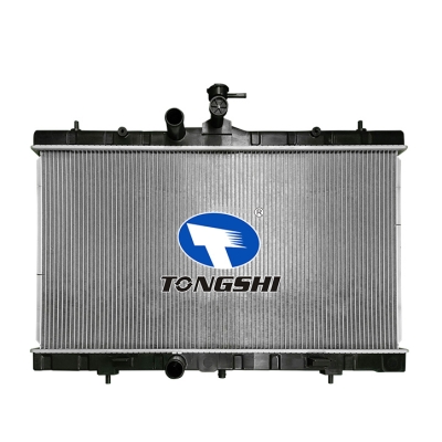 适用于塞瑞纳???C27?2.0L?2016?MT*???散热器